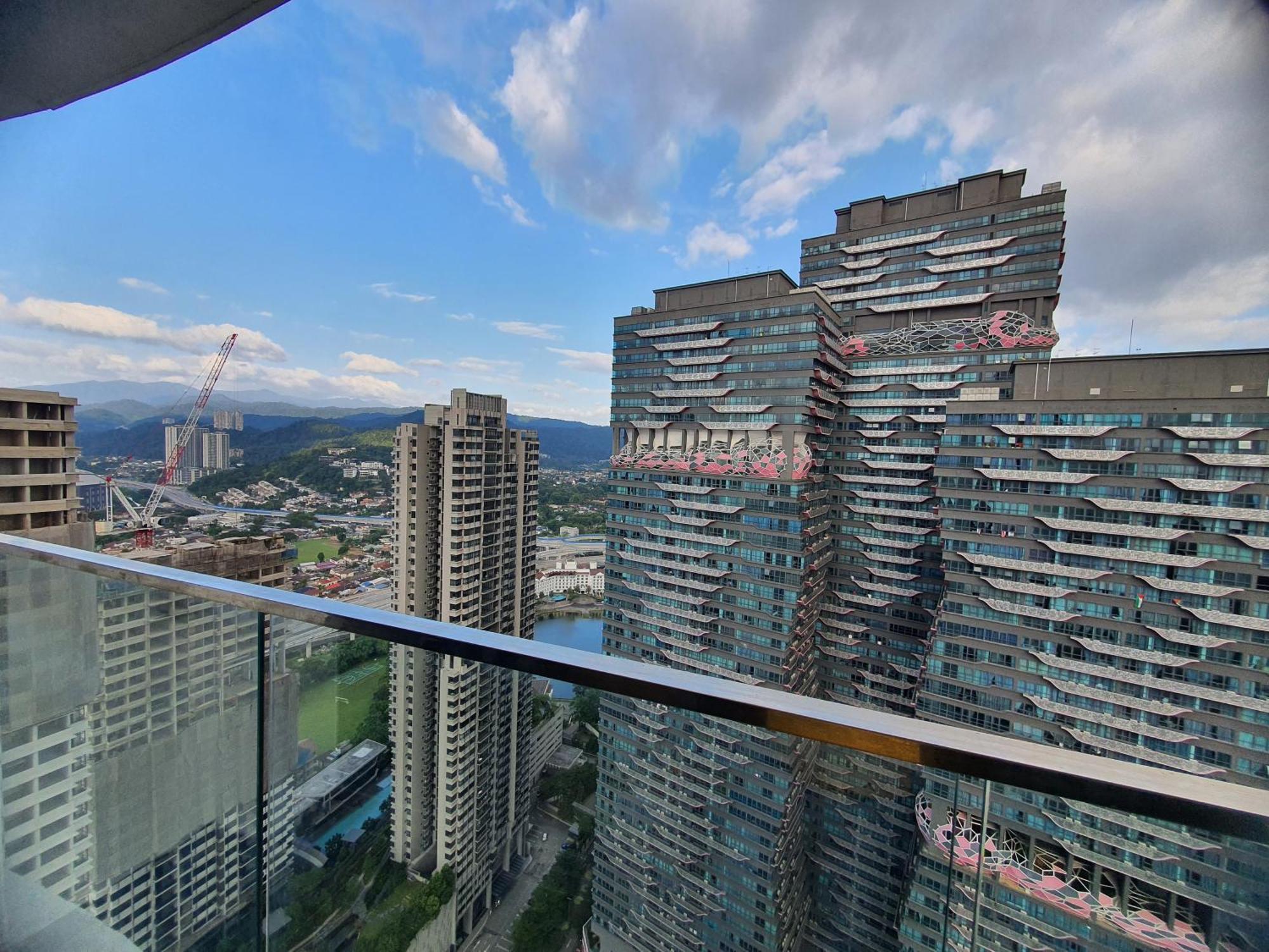 Reizz Residence By Luxury Suites Kuala Lumpur Exterior foto