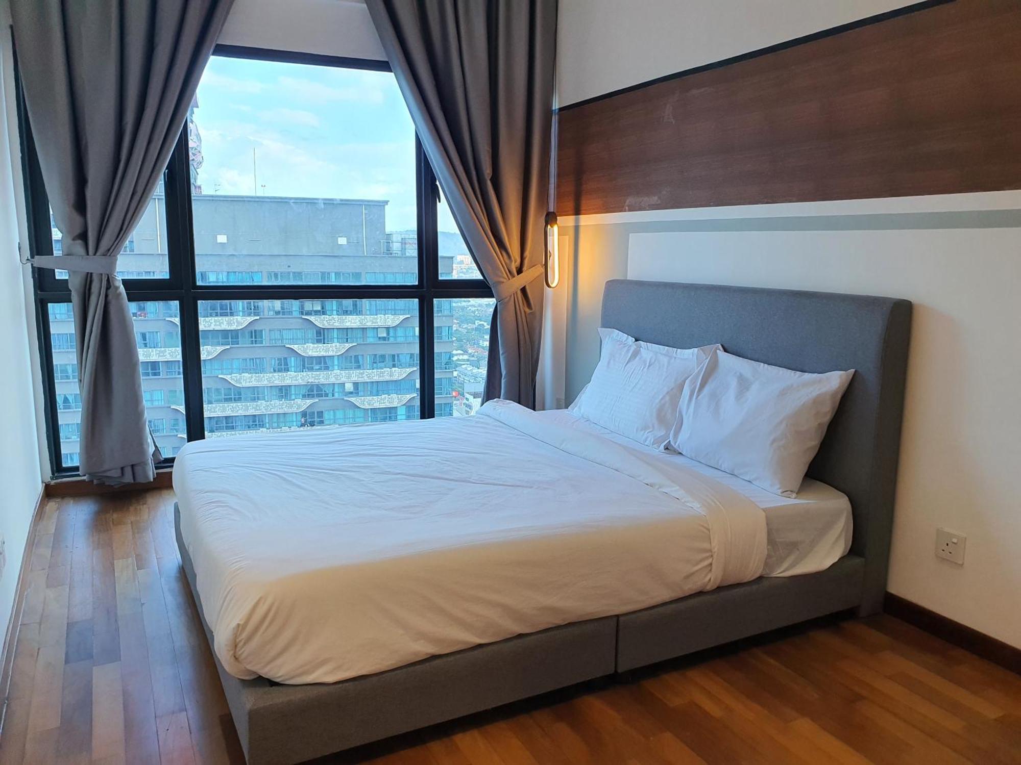 Reizz Residence By Luxury Suites Kuala Lumpur Exterior foto