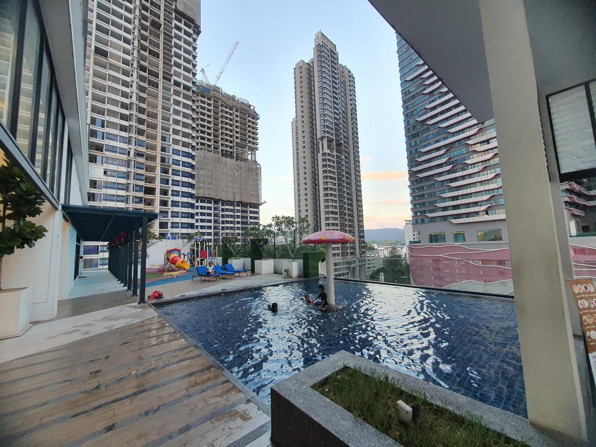 Reizz Residence By Luxury Suites Kuala Lumpur Exterior foto